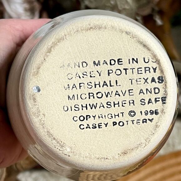VINTAGE Marked CASEY POTTERY MARSHALL TEXAS 1995 Hand Made Honey Or Sugar Pot - Picture 11 of 11
